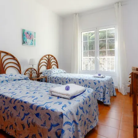 La Marina, Casa En Playa San Pol De Mar, Barcelona * Sant Pol De Mar