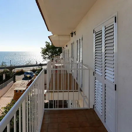 Holiday home La Marina, Casa En Playa San Pol De Mar, Barcelona *