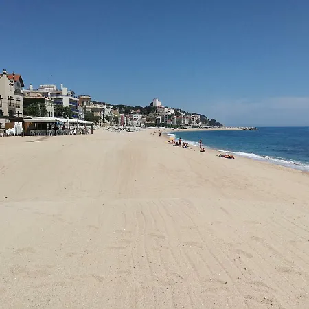 Holiday home La Marina, Casa En Playa San Pol De Mar, Barcelona Sant Pol De Mar